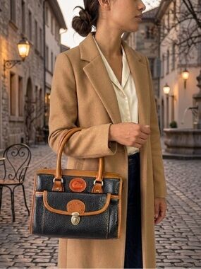 vintage Dooney & Bourke satchel Gently used